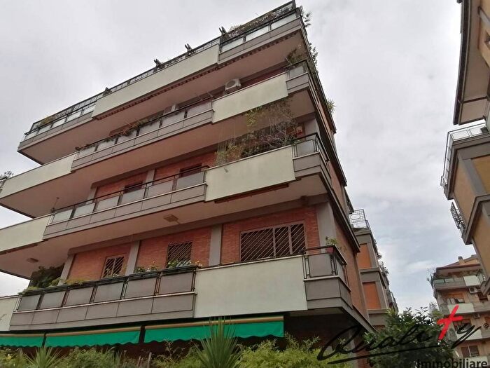 Casa monolocale in vendita in Via Giuseppe Belluzzo, Portuense, Roma