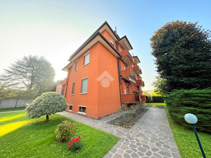 Appartamento trilocale in vendita in Via A Pacinotti, Villasanta