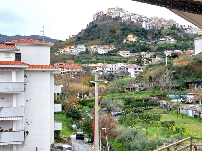 Appartamento con 6 locali in vendita in Via G Fiorillo, Centro, Belvedere Marittimo