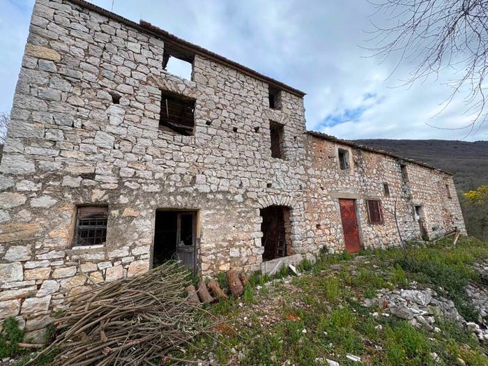 Casa in vendita in Liverani, Lenola