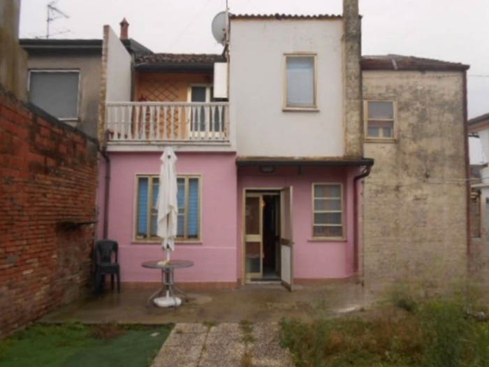 Casa trilocale in vendita in Via Andrea Costa, Centro, Lagosanto