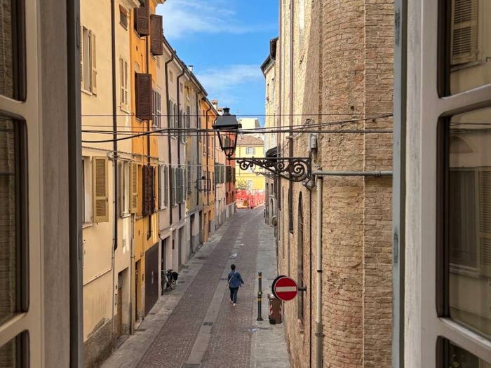 Appartamento trilocale in vendita in Borgo San Silvestro, Centro Storico, Parma