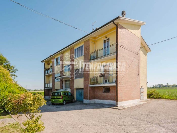 Appartamento quadrilocale in vendita in Via Imperiale, Baricella