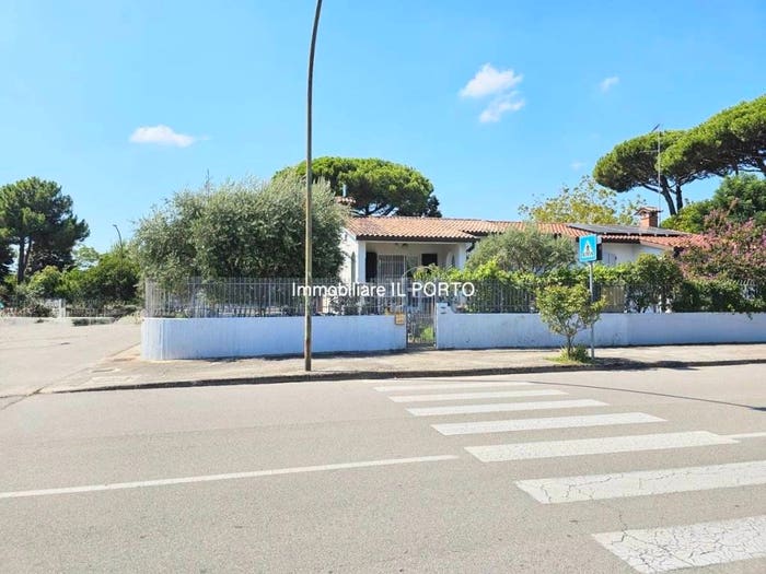 Casa quadrilocale in vendita in Lido delle Nazioni, Comacchio