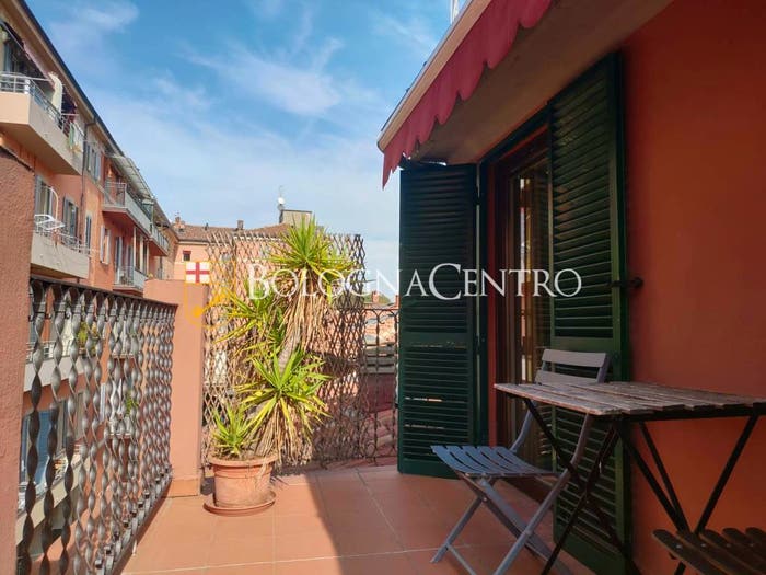 Appartamento monolocale in vendita in Via Malcontenti, Centro Storico, Bologna