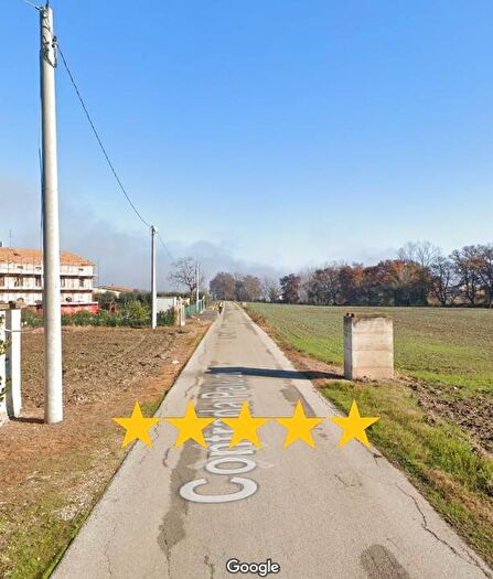 Appartamento con 5 locali in vendita in Contrada Paludi, Fermo