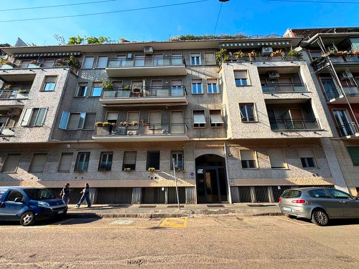 Appartamento bilocale in vendita in Via Giuseppe Cuzzi, Certosa, Milano