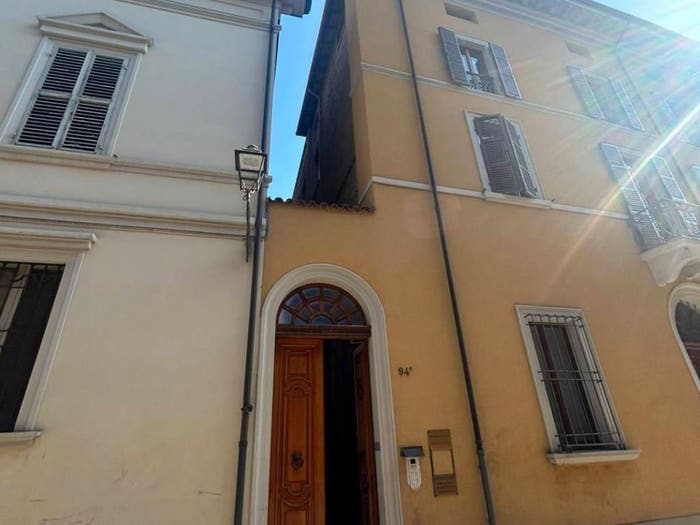 Appartamento bilocale in vendita in Via Camillo Benso di Cavour, Centro Storico, Imola