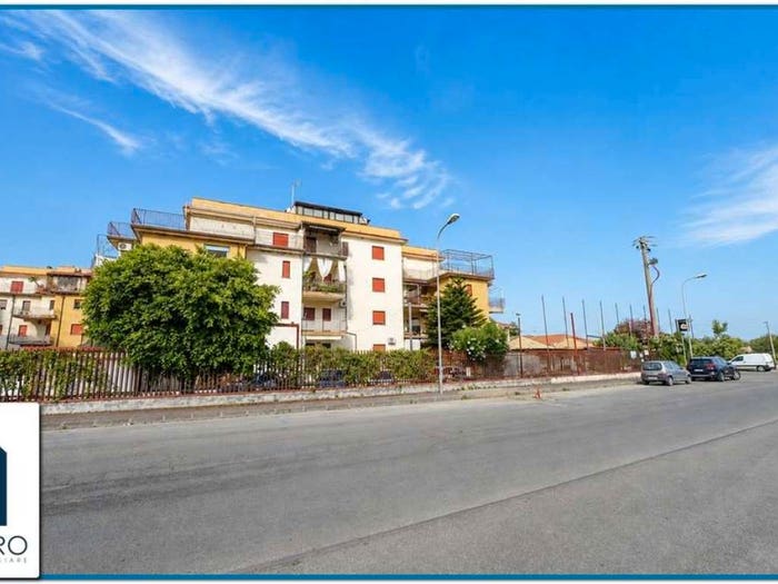 Appartamento trilocale in vendita in via porticato, GiardiniNaxos