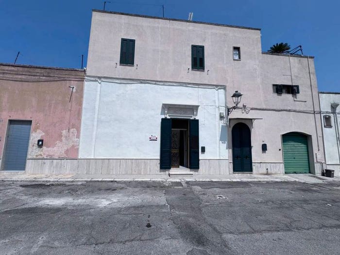 Casa con 5 locali in vendita in Corte Grande No Number, Campi Salentina