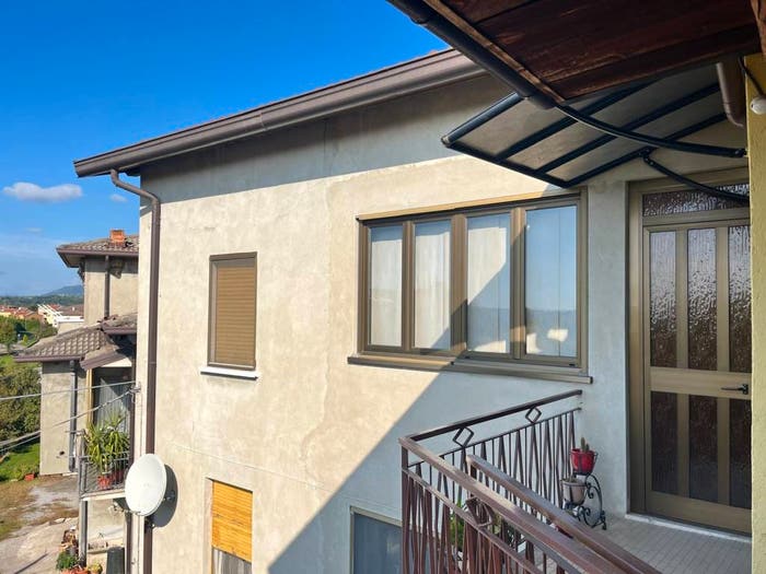 Appartamento trilocale in vendita in Località Merla, Nibionno