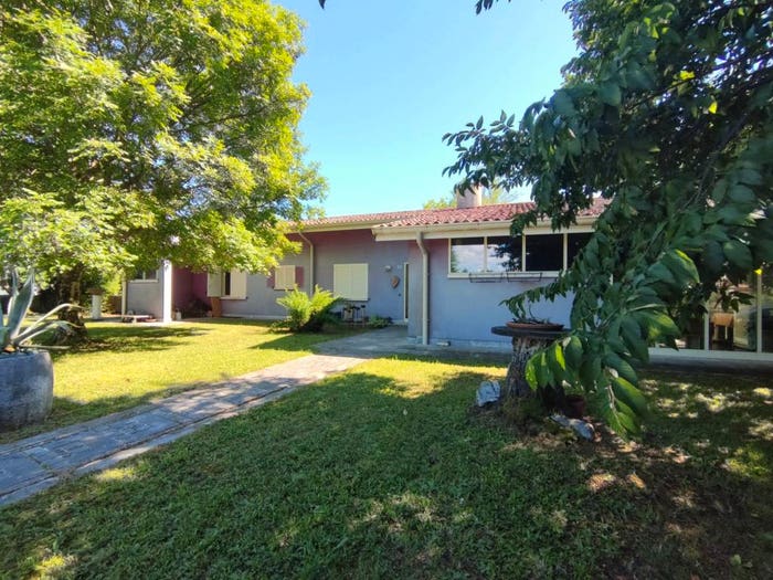 Casa con 6 locali in vendita in Via San Francesco d'Assisi, Centro, Manzano