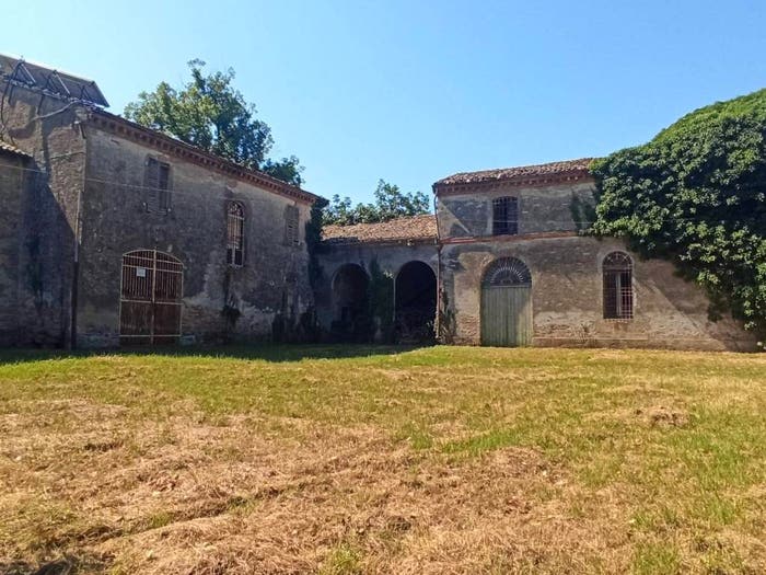 Casa con 6 locali in vendita in Roncalceci Longana, Ravenna