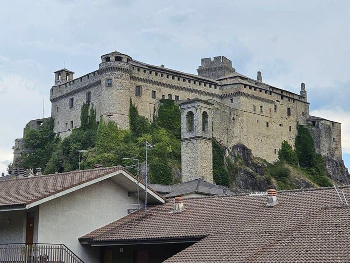 Appartamento bilocale in vendita in Via dei Principi Landi, Centro, Bardi