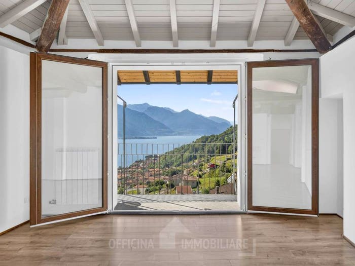 Appartamento trilocale in vendita in Località Croda, Centro, Musso