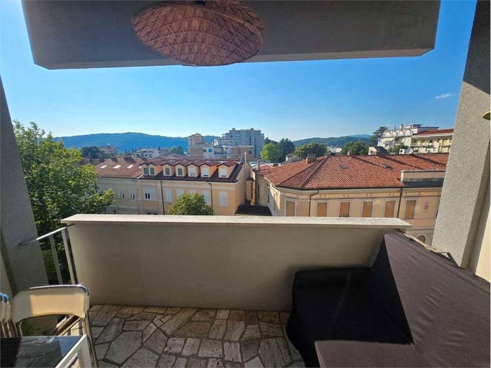 Appartamento con 6 locali in vendita in Centro, Gorizia