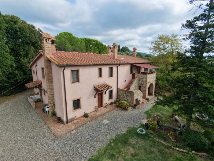 Casa con 6 locali in vendita in Santa Luce