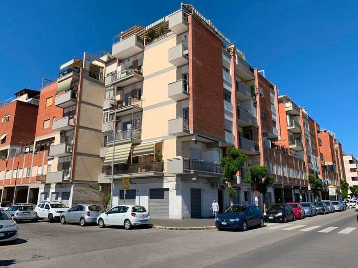 Appartamento trilocale in vendita in Via Capo Spartivento, Ostia Levante, Roma