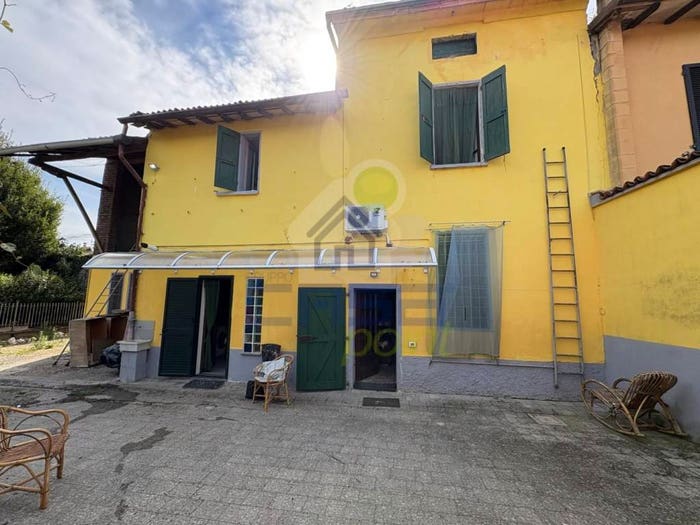 Casa con 6 locali in vendita in via xxv aprile, Centro, San Daniele Po