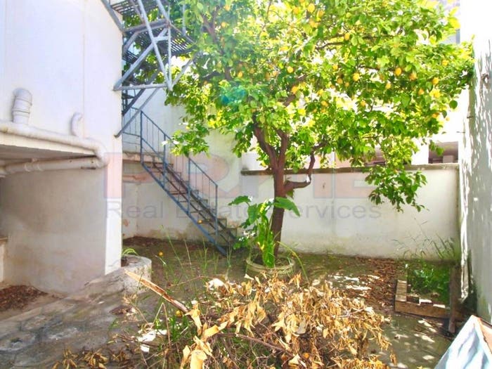 Casa con 5 locali in vendita in Via Francesco Crispi, Centro, Parabita