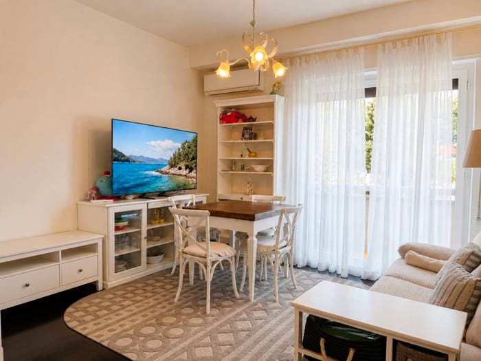 Appartamento con 6 locali in vendita in Via Giuseppe Mazzini, Centro, Forte dei Marmi
