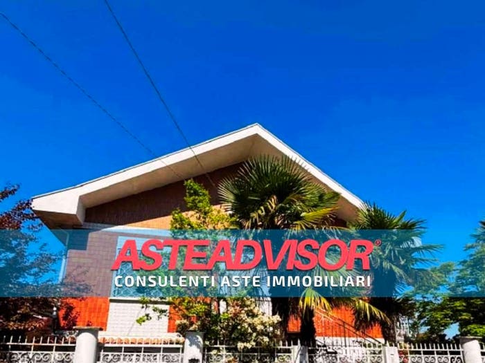 Casa con 6 locali in vendita in Frazione Garola Via Tanaro, Piossasco