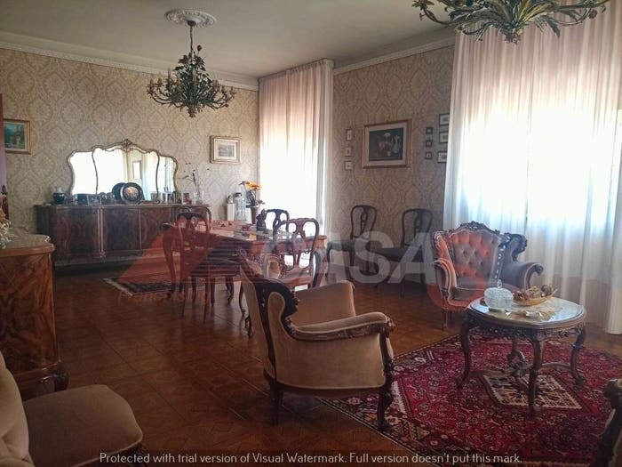 Appartamento con 6 locali in vendita in Via Montegrappa, Maglie