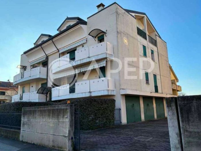 Appartamento trilocale in vendita in Via della croce verde, Centro San Tommaso, Albignasego