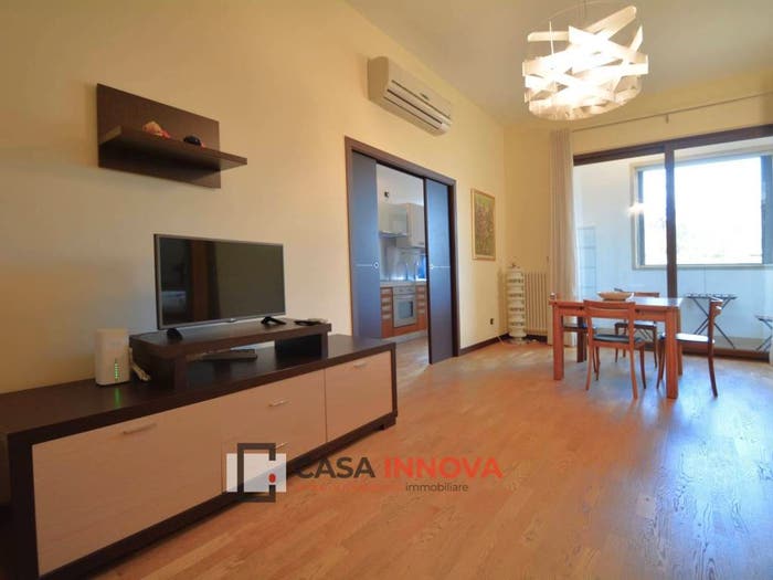 Appartamento con 6 locali in vendita in Via Lucana, Centro, Matera