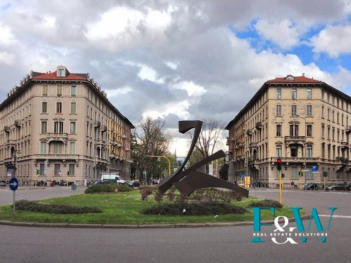 Appartamento con 6 locali in vendita in Piazza della Conciliazione, Vincenzo Monti, Milano