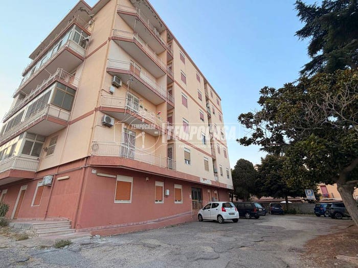 Appartamento quadrilocale in vendita in Via Giorgio La Pira, Tremestieri Pistunina, Messina
