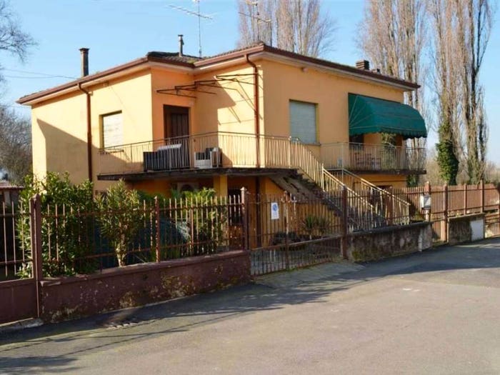 Appartamento con 6 locali in vendita in Via Monsignor G Fontana, Centro, Isola della Scala