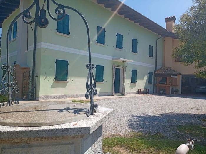 Casa con 5 locali in vendita in Via Valle, Vallenoncello, Pordenone