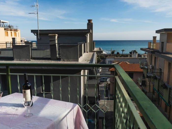 Appartamento bilocale in vendita in Via Campo Santo Spirito, Borghetto Santo Spirito