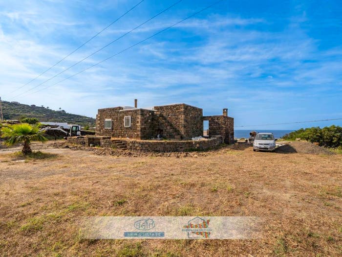 Casa con 6 locali in vendita in Via Lago, Campobello, Pantelleria