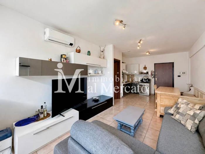 Appartamento bilocale in vendita in Via Felice Del Beccaro, Pontetetto Sorbano del Giudice, Lucca