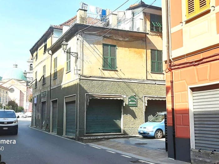 Appartamento quadrilocale in vendita in Via Antonio Gavino, Centro, Campomorone