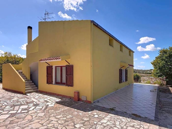 Casa con 5 locali in vendita in Località Badde Risi, Usini