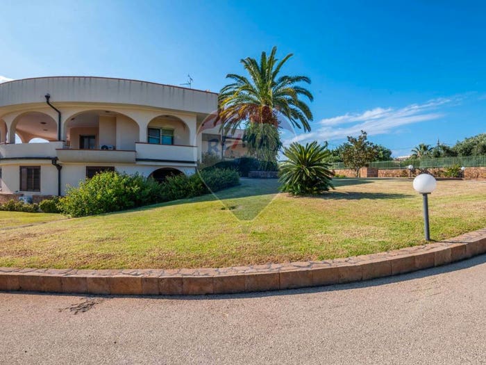 Casa con 6 locali in vendita in Via Brenta, Centro, Augusta
