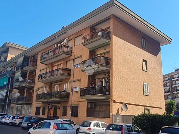 Appartamento bilocale in vendita in Via Aufidio Namusa, Alessandrino Torre Spaccata, Roma