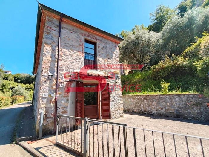 Casa quadrilocale in vendita in Via della Nievole, MontecatiniTerme