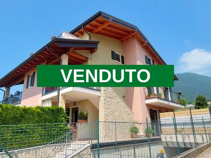 Appartamento trilocale in vendita in VIA BOI, Boi, Caprino Veronese