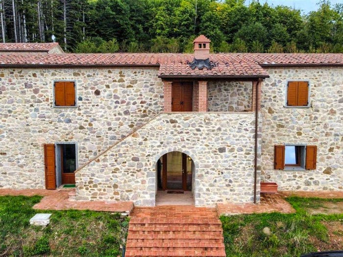 Casa con 6 locali in vendita in Centro, Piancastagnaio