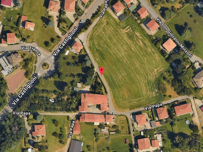 Appartamento quadrilocale in vendita in Via Papa snc Caronno Varesino VA, Caronno Varesino