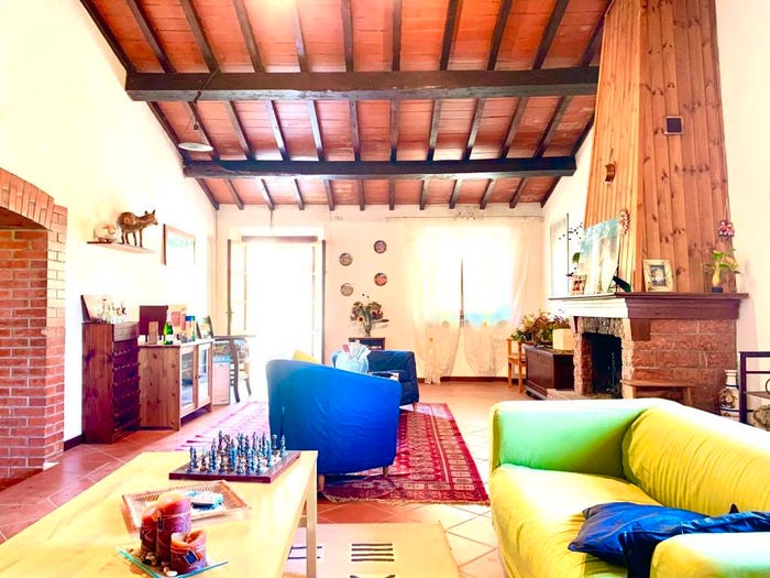 Appartamento con 5 locali in vendita in Strada Provinciale di Caiano, Castel San Niccolò