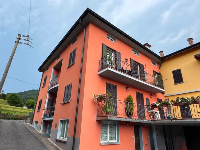 Appartamento trilocale in vendita in Via Bonfanti, Centro, Colzate