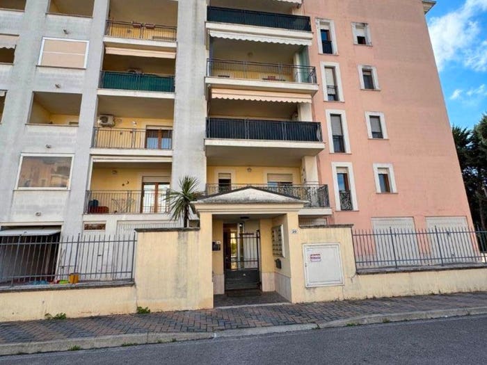 Appartamento quadrilocale in vendita in Via Padre Pio da Pietralcina, Villa Carmine, Montesilvano