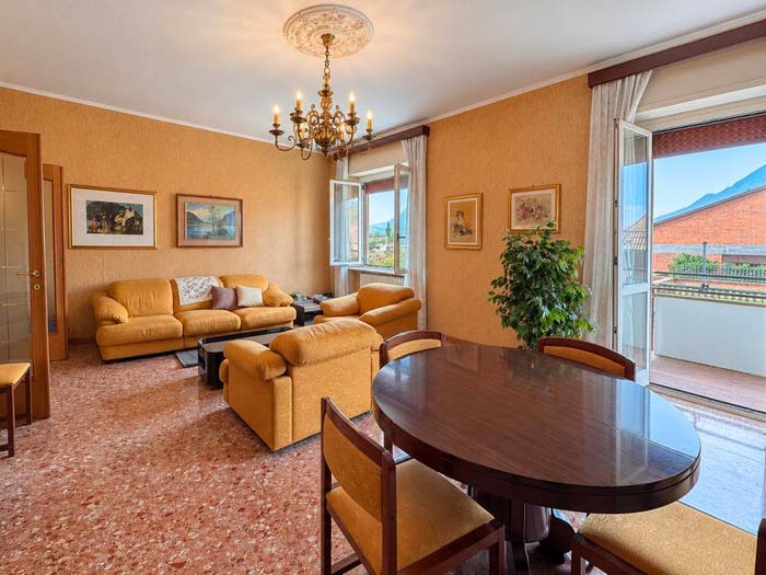 Appartamento con 5 locali in vendita in Via ai Pini, Castello, Lecco