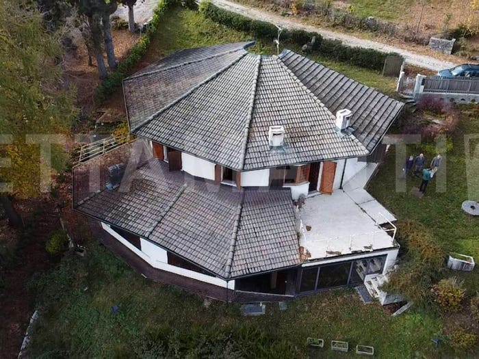 Casa con 5 locali in vendita in Via Fratelli Terragni, Centro Valle Intelvi