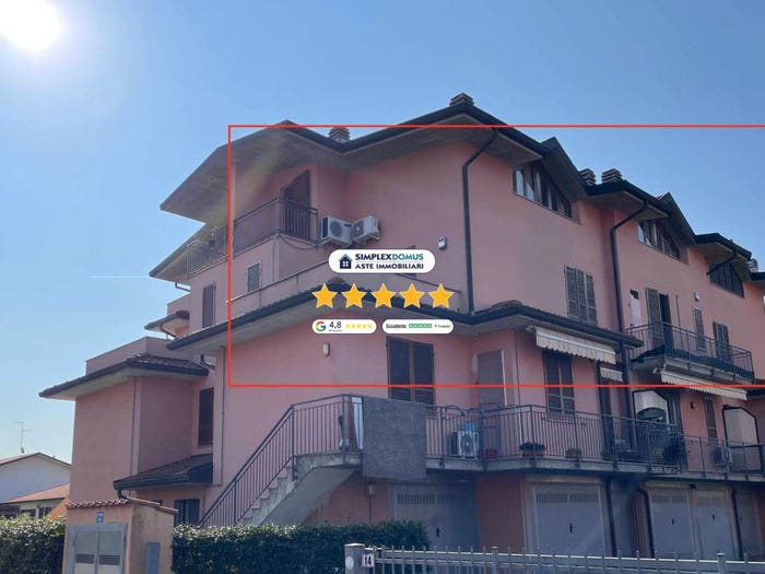Appartamento con 6 locali in vendita in Via Quarterone, Centro, Arzago d'Adda